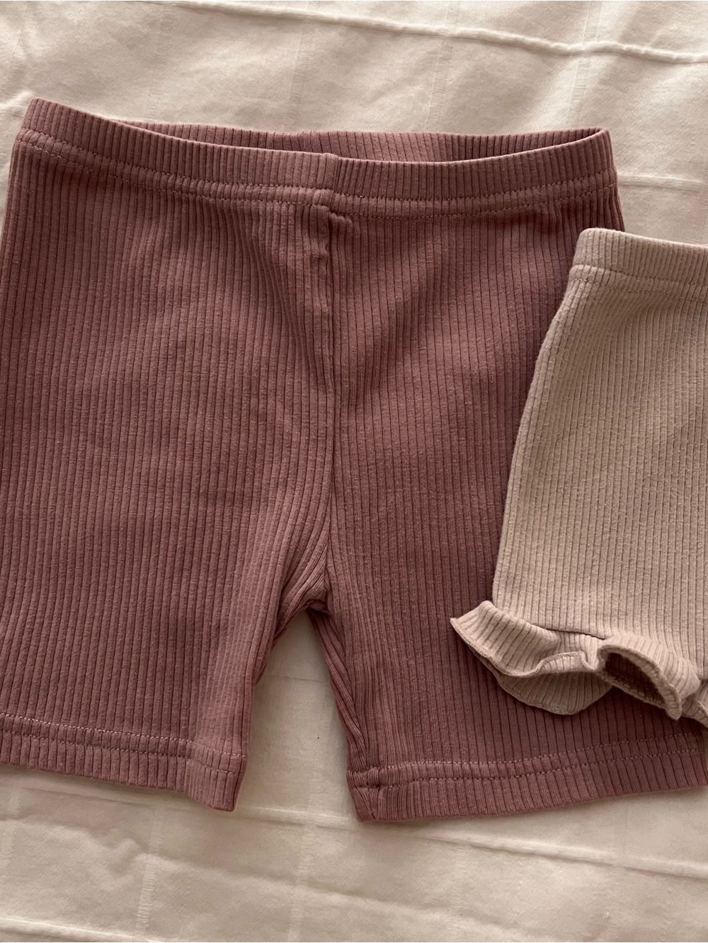 Jamie Kay Ribbed Shorts - Picture 3 of 13